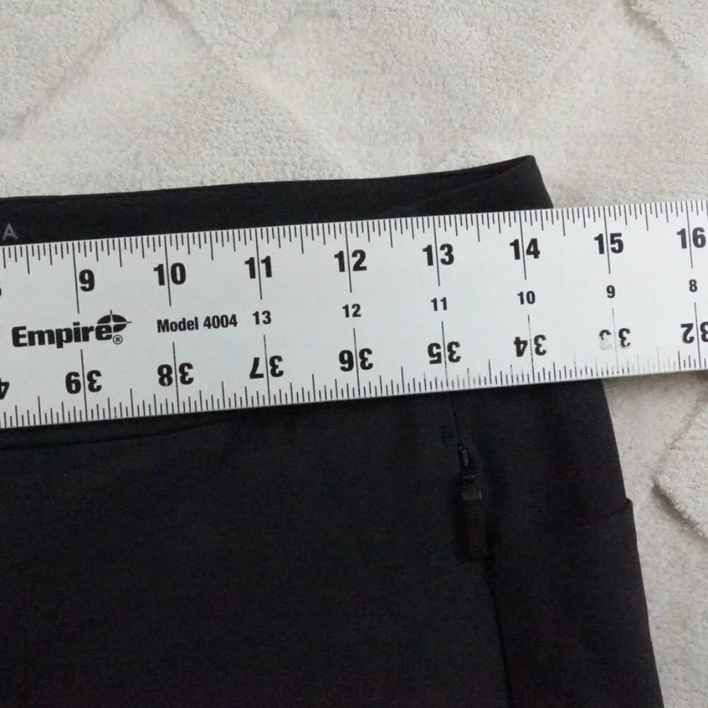 Athleta Black Women's Pants - Picture 5 of 10